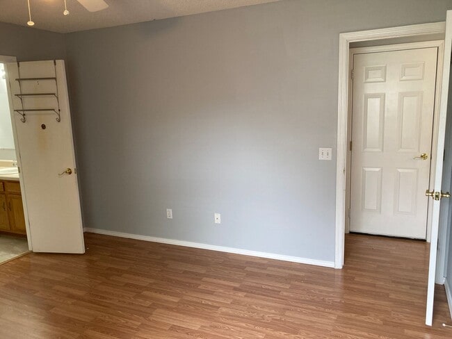 Building Photo - Nice Claremore 3/2/2 Home in Greenbrier Ad...