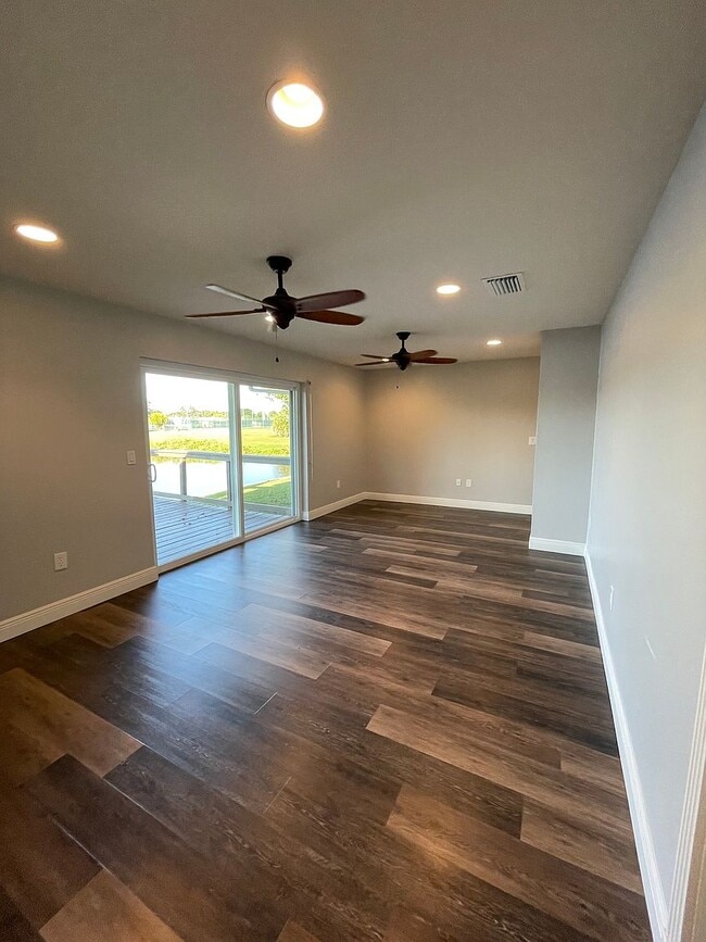 Building Photo - 2937 Fountainhead Blvd