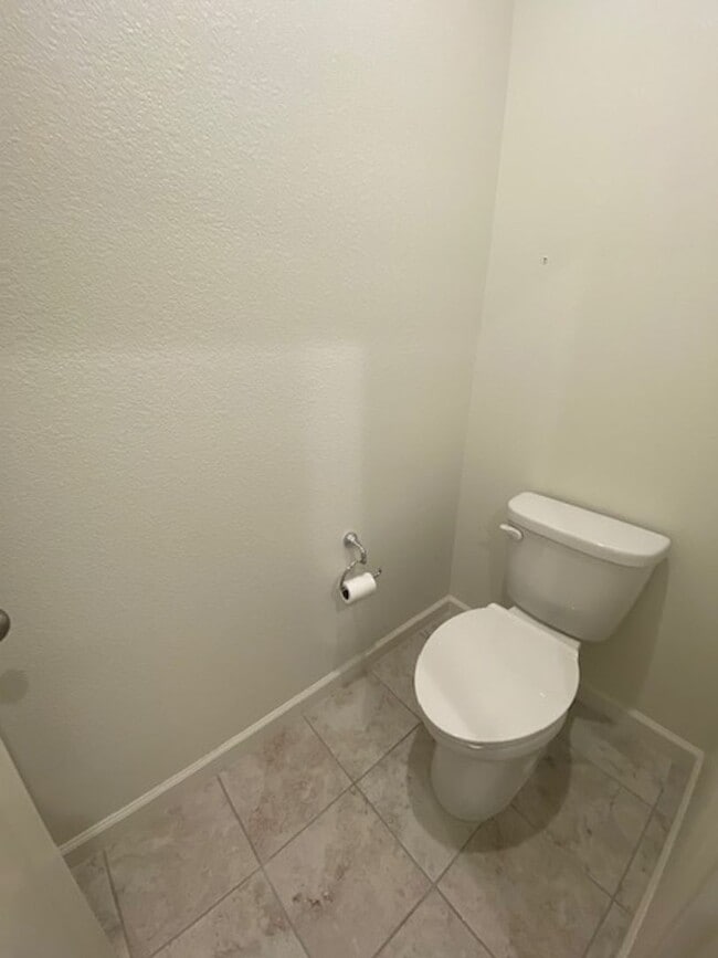 Building Photo - ALMOST NEW, UNIQUE 4 BEDROOM, 3 BATH, 2 CA...