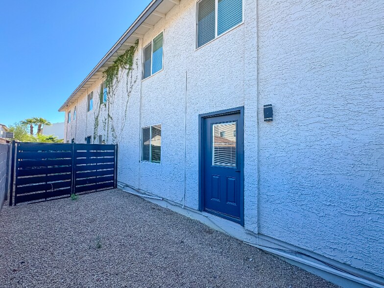Building Photo - 1637 N 51st St