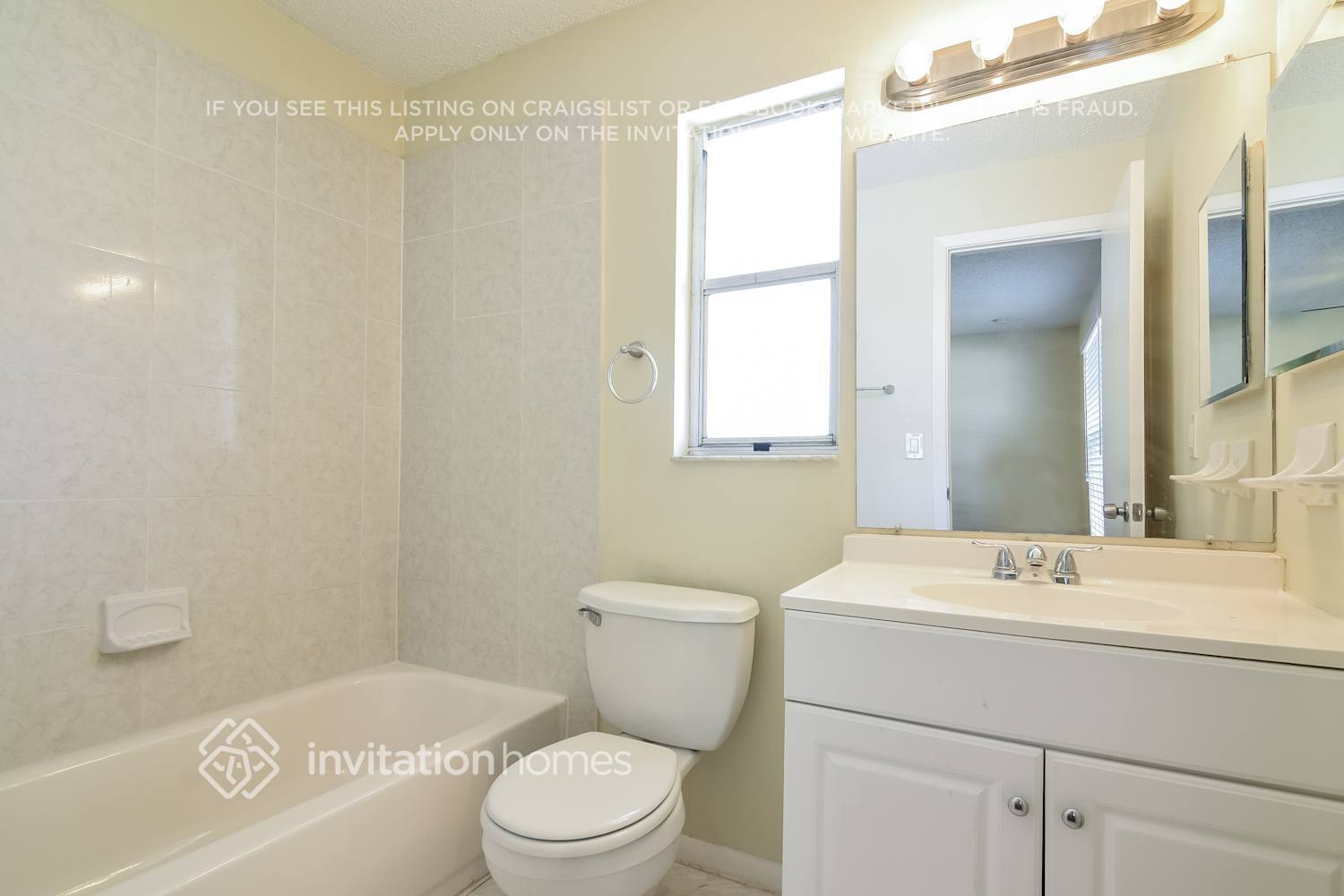 Building Photo - 7839 Putnam Cir