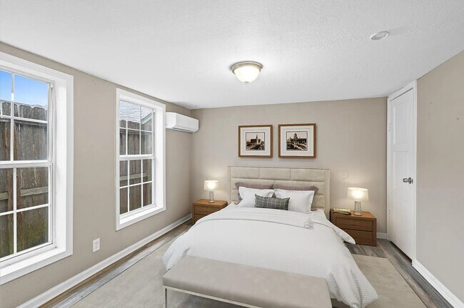 Building Photo - 5244 Leeland St