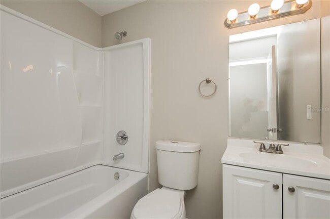 Building Photo - 5312 Wren St