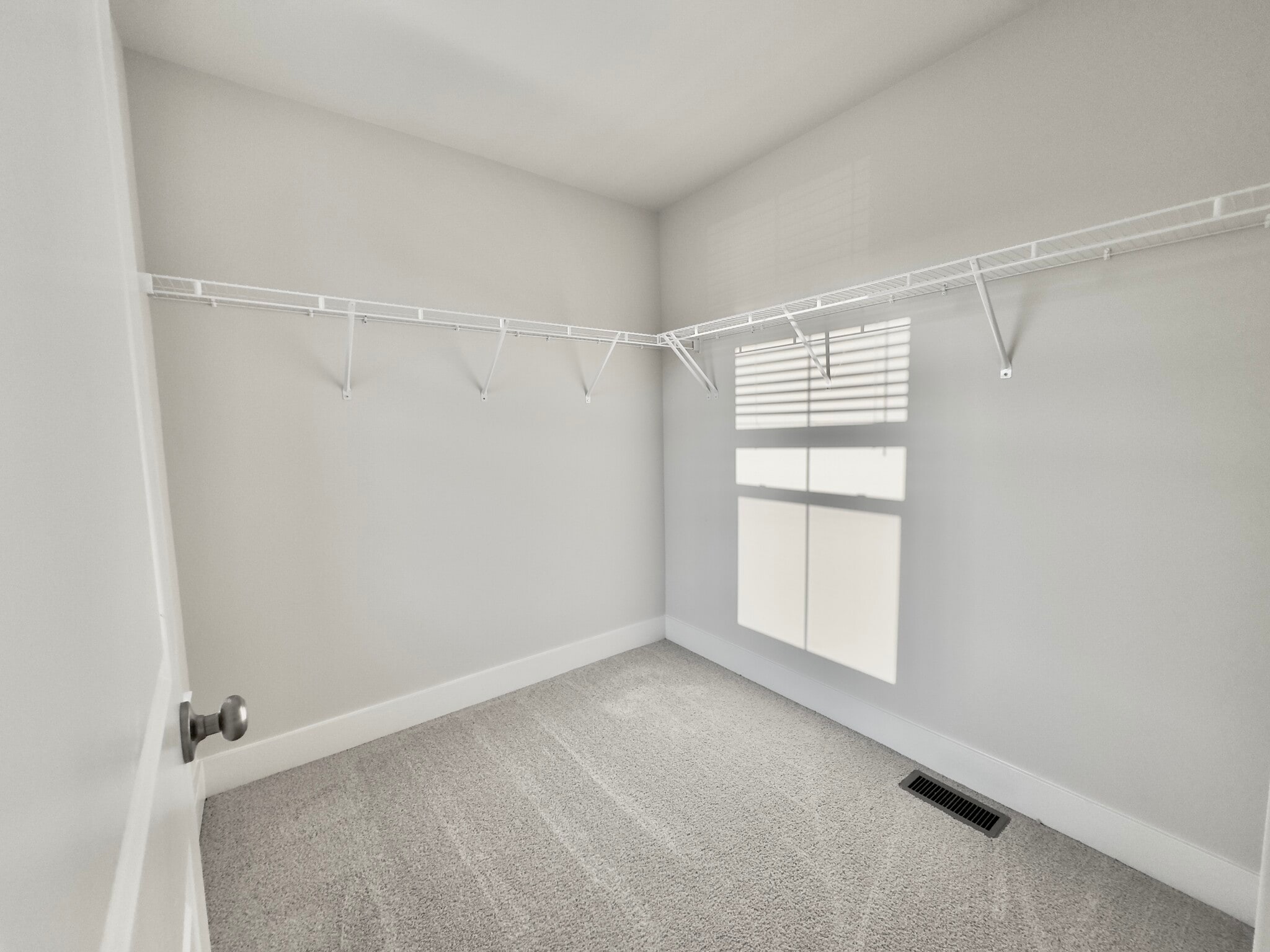 Primary Closet - 6 Elliot Ln