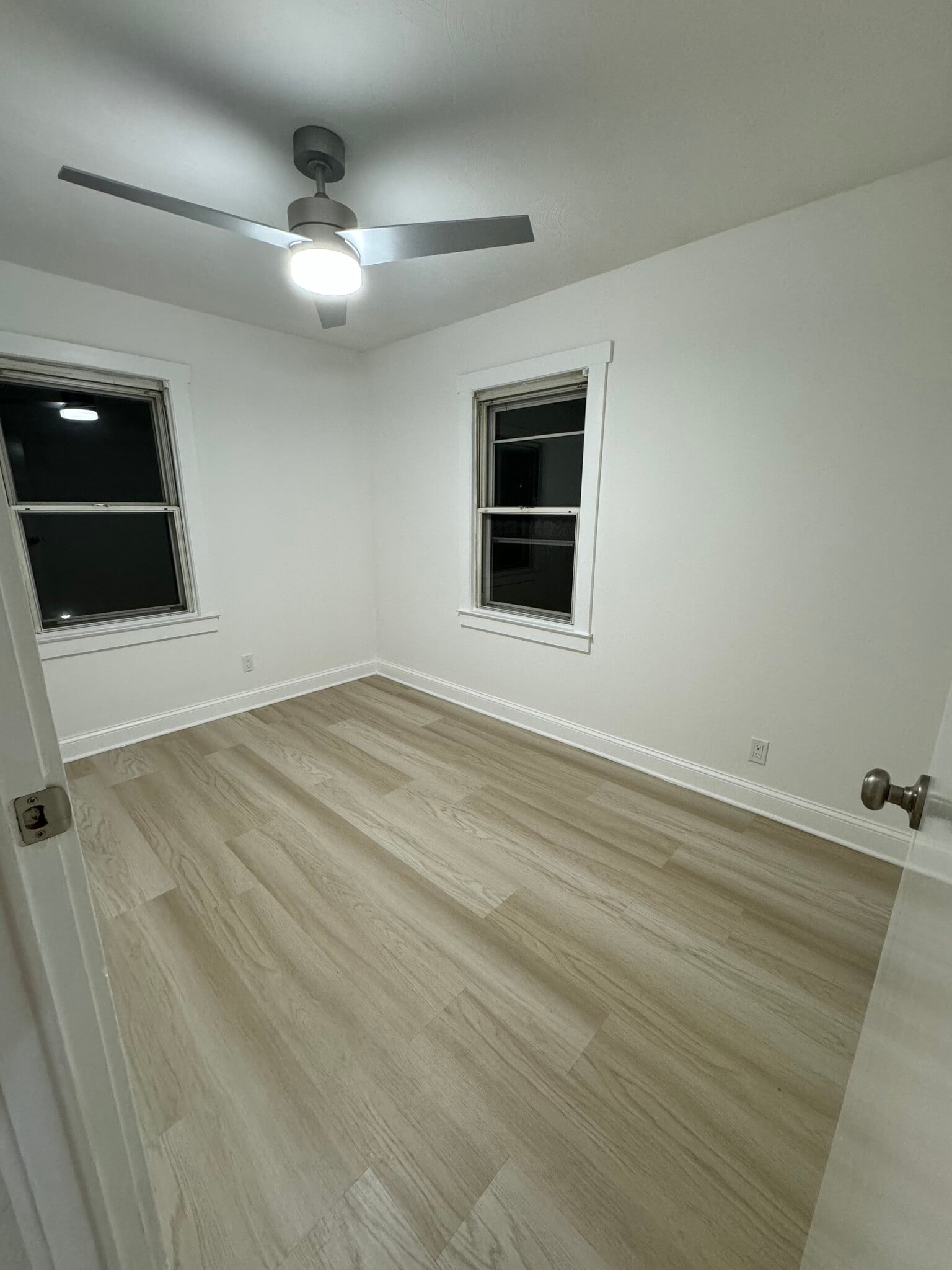 Room 1 - 77 Hibiscus St