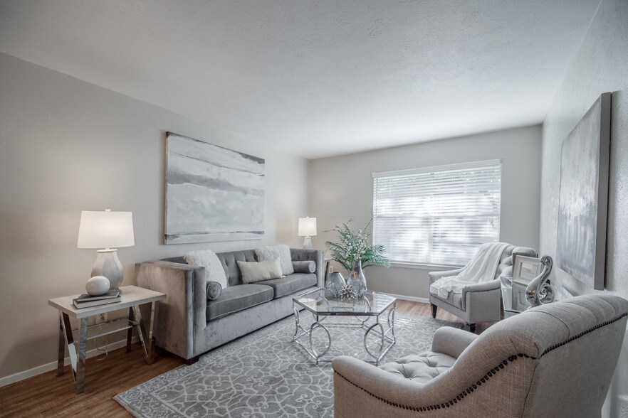 Garden Park 3565 Portland St Irving TX 75062 Apartment Finder