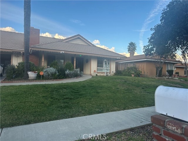 Building Photo - 9370 Somerset Dr