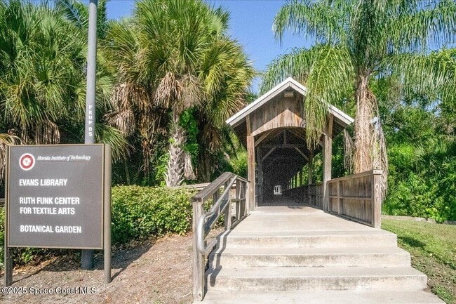 Building Photo - 2302 Ruffner Rd