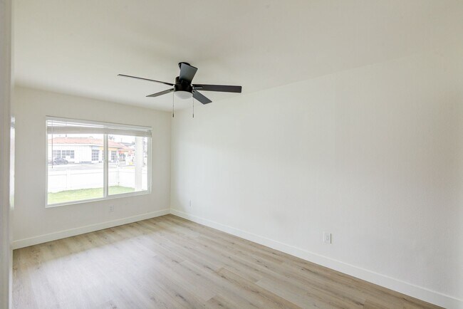 Building Photo - 1211 Beryl St