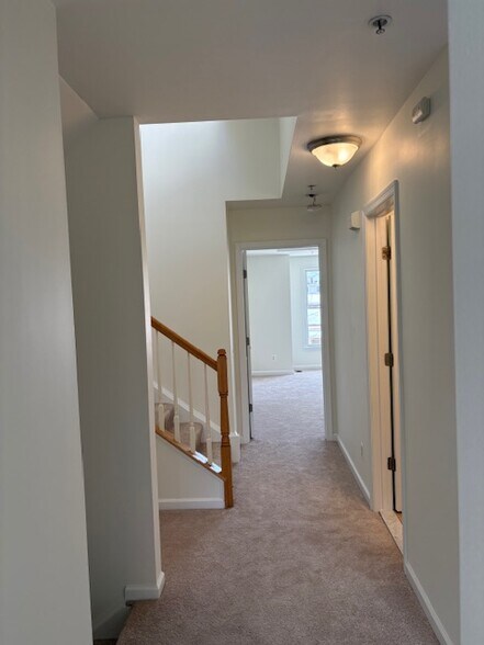 Building Photo - 1408 Steuart St