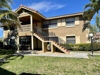 Building Photo - 2630 Riverside Dr