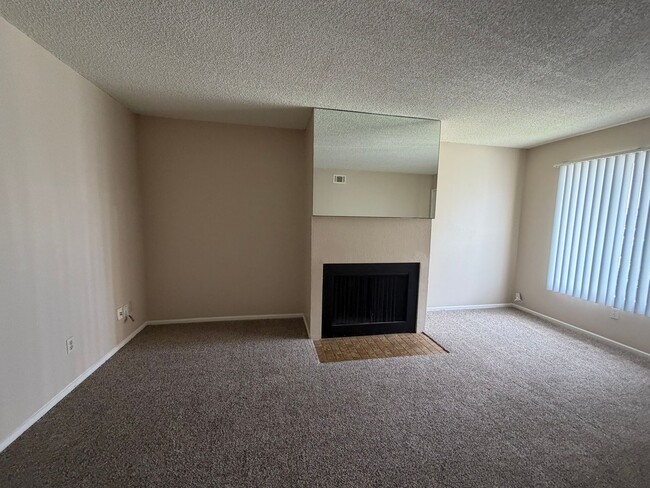 Building Photo - 921 Mt Olive Dr