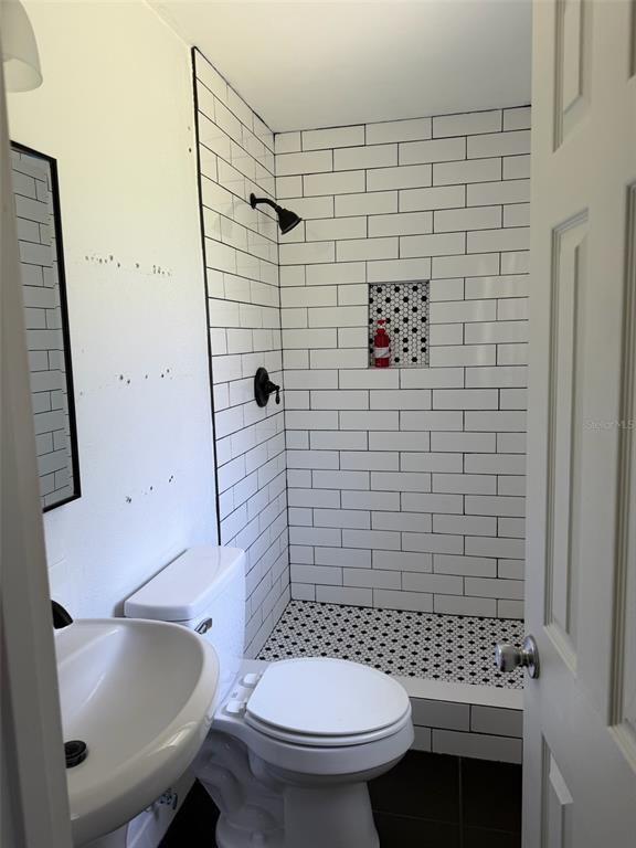 Building Photo - 7642 SW 80th St