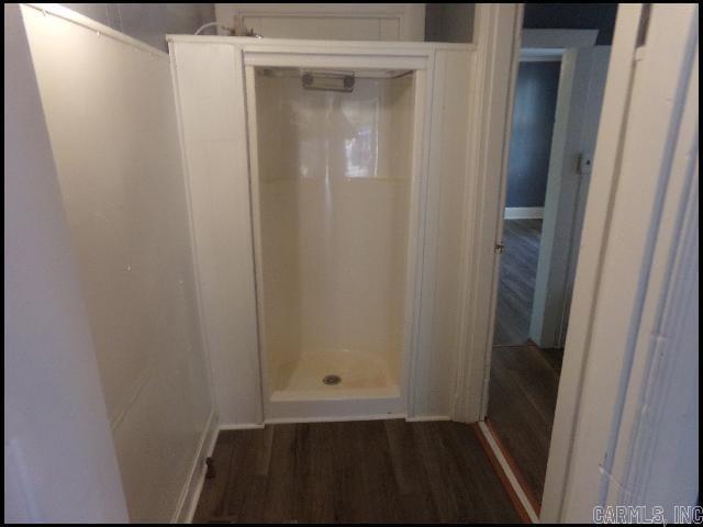 Building Photo - 922 W 21st St