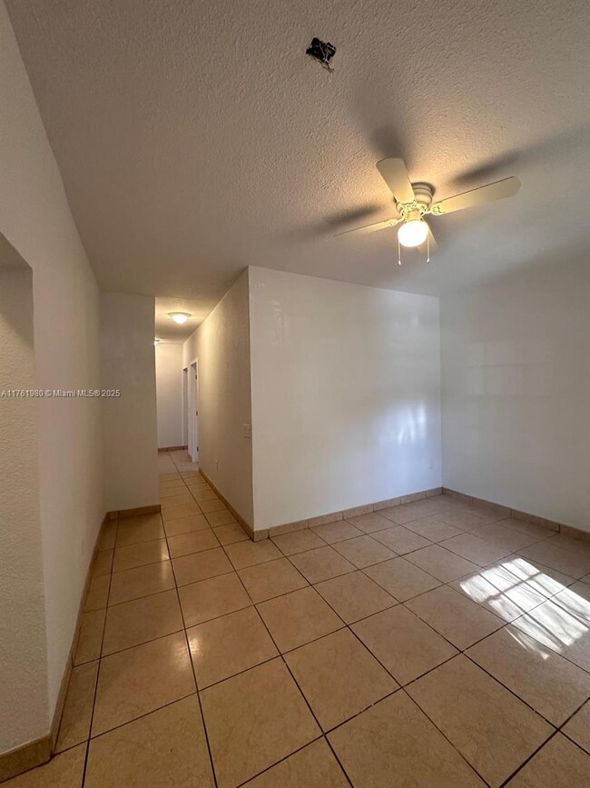 Building Photo - 3660 NW 20th Ave