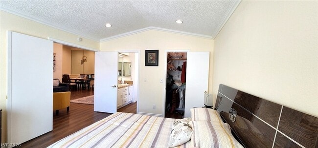 Building Photo - 5213 Orchard Hills Ave