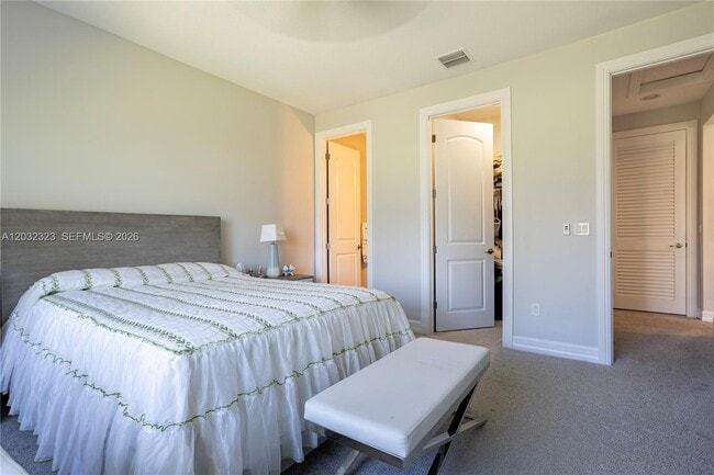 Building Photo - 10069 Brickhill Dr