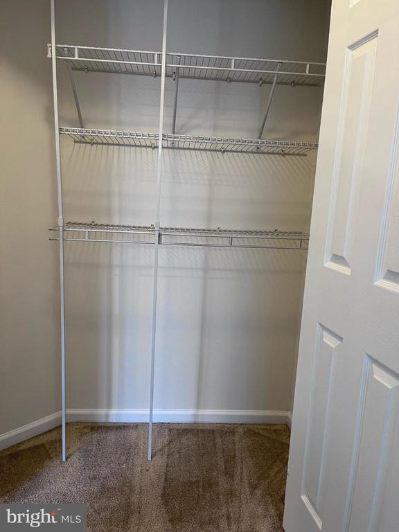 Building Photo - 326 Keswick Dr