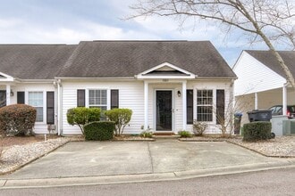 Building Photo - End Unit Townhouse
