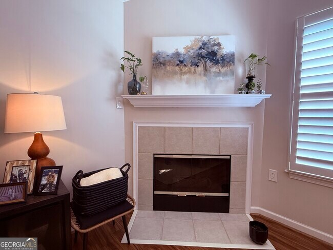 Building Photo - 3050 Orchard Ridge Cir