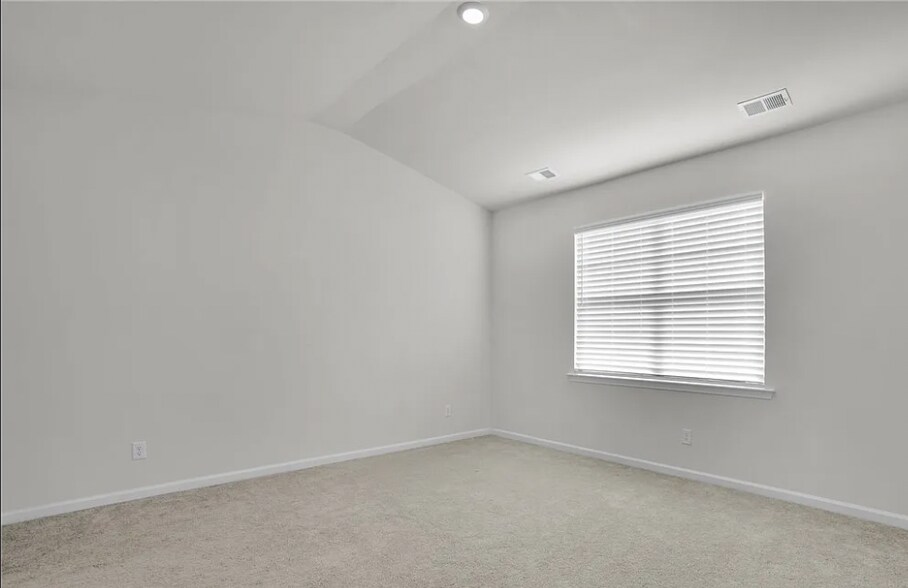Building Photo - 139 Holloway Hl