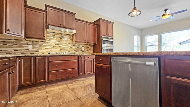 Building Photo - 12025 S 186th Dr