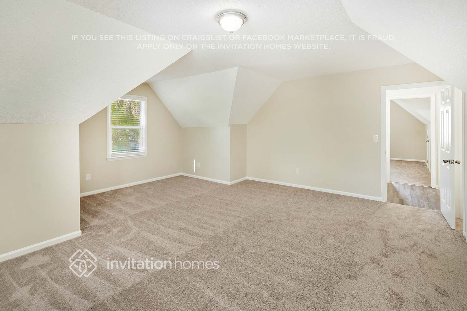 Building Photo - 5806 Katrine Ct