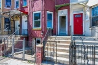 Building Photo - 520 E Jersey St