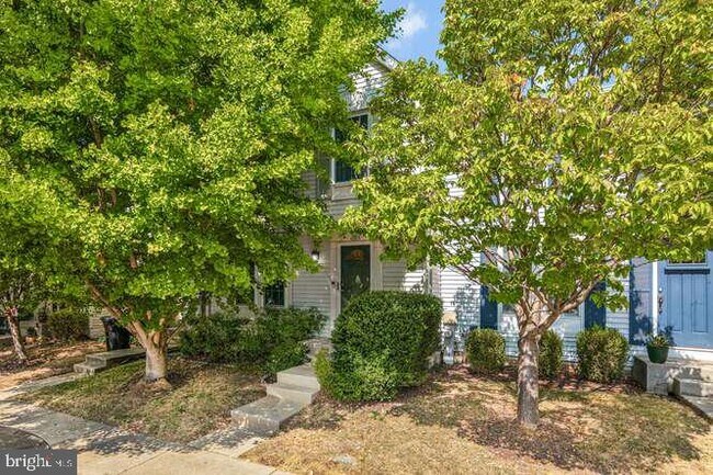 Building Photo - 1226 Quaker Ridge Dr