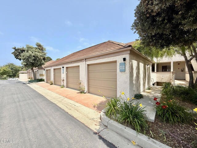 Building Photo - 615 Island View Cir