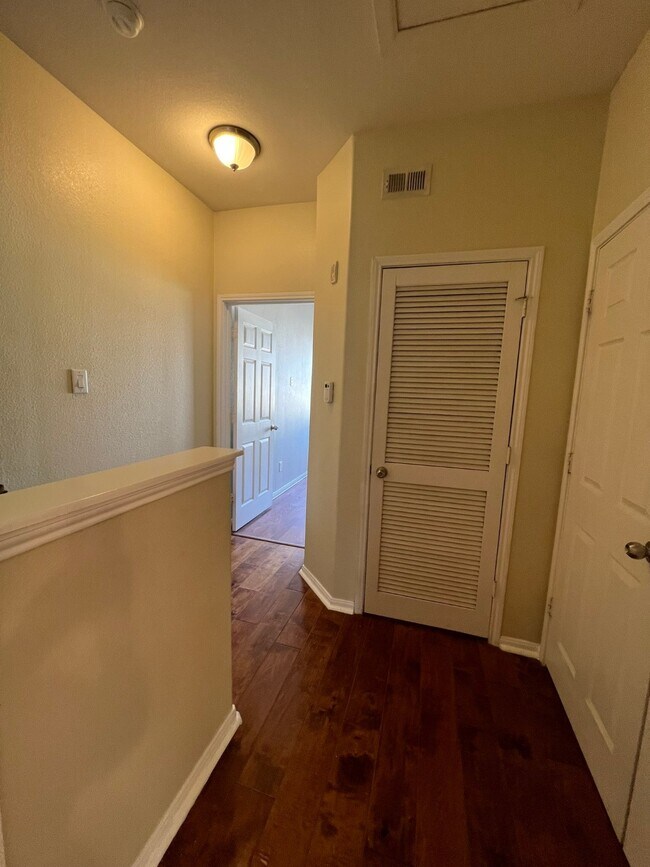 Building Photo - 12707 Boheme Dr