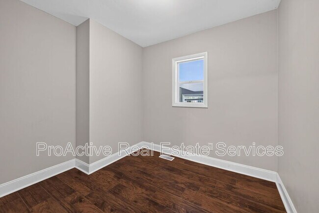 Building Photo - 1821 Gildner Rd