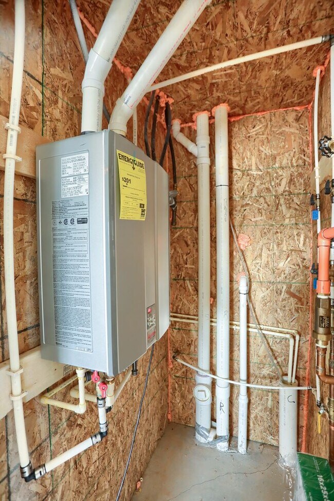 Building Photo - 1 Taube Ct