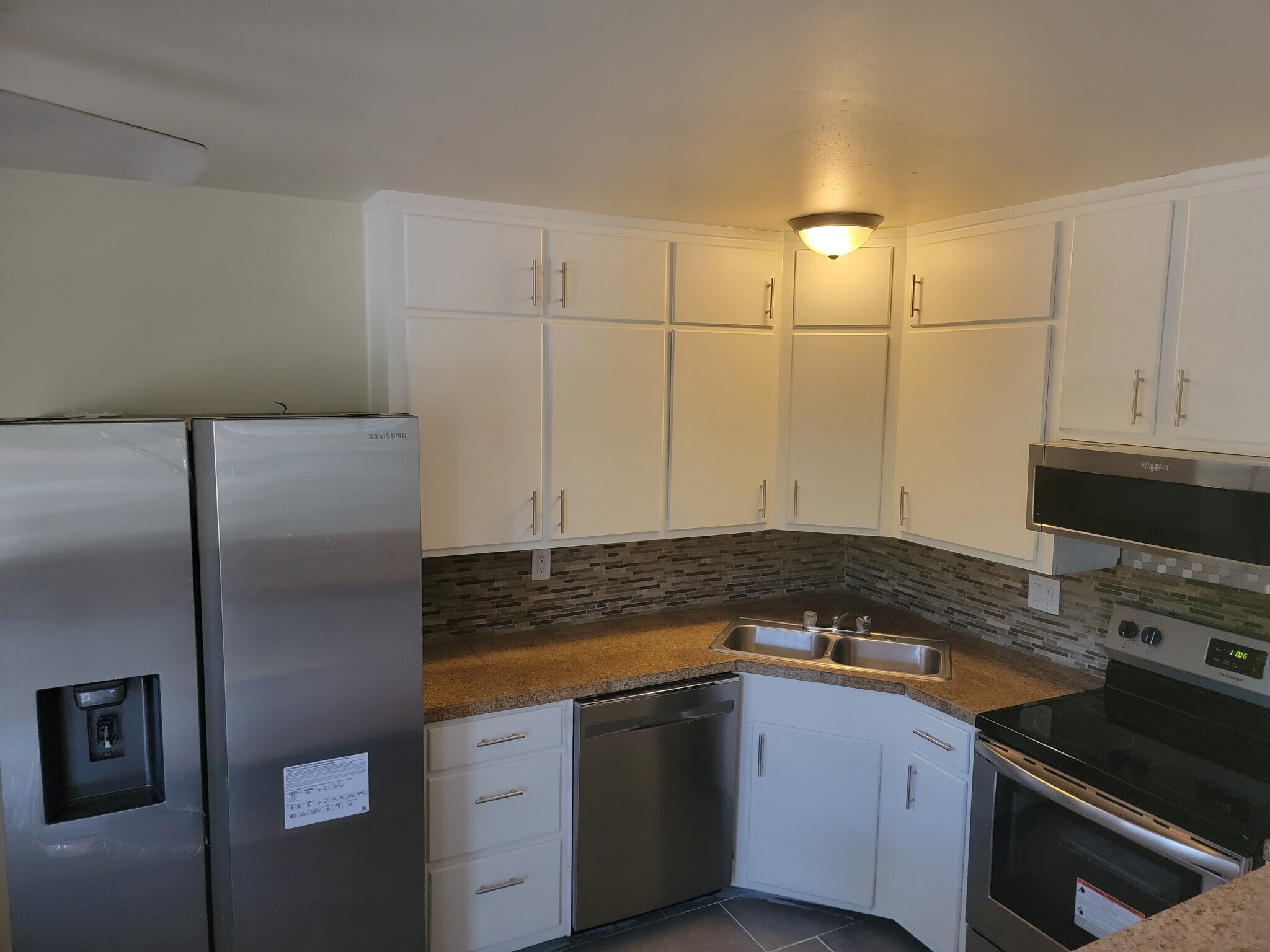 Building Photo - 628 E Drachman St