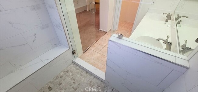 Building Photo - 14644 Bella Courte