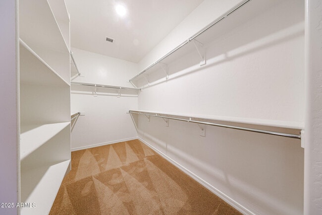 Building Photo - 9121 W Plum Rd