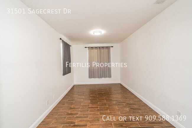 Building Photo - 31501 Sagecrest Dr