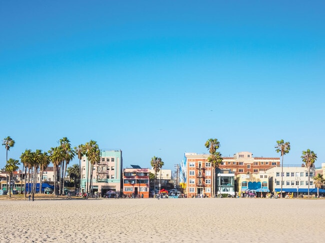 Building Photo - 35 Dudley Ave