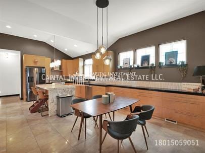 Building Photo - 10244 Sacramento Way