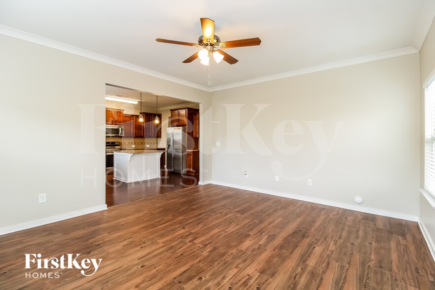 Building Photo - 5107 Brahman Trail