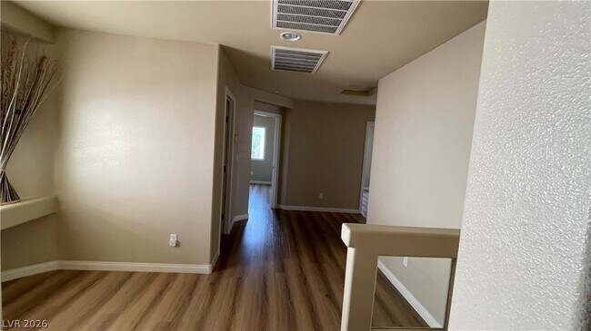 Building Photo - 6384 Stag Hollow Ct
