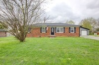 Building Photo - JUST LISTED! 3 bedroom with bonus room in ...