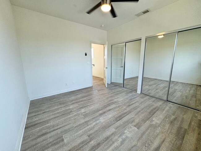 Building Photo - 8343 DUNBARTON - SHORT TERM LEASES AVAILAB...