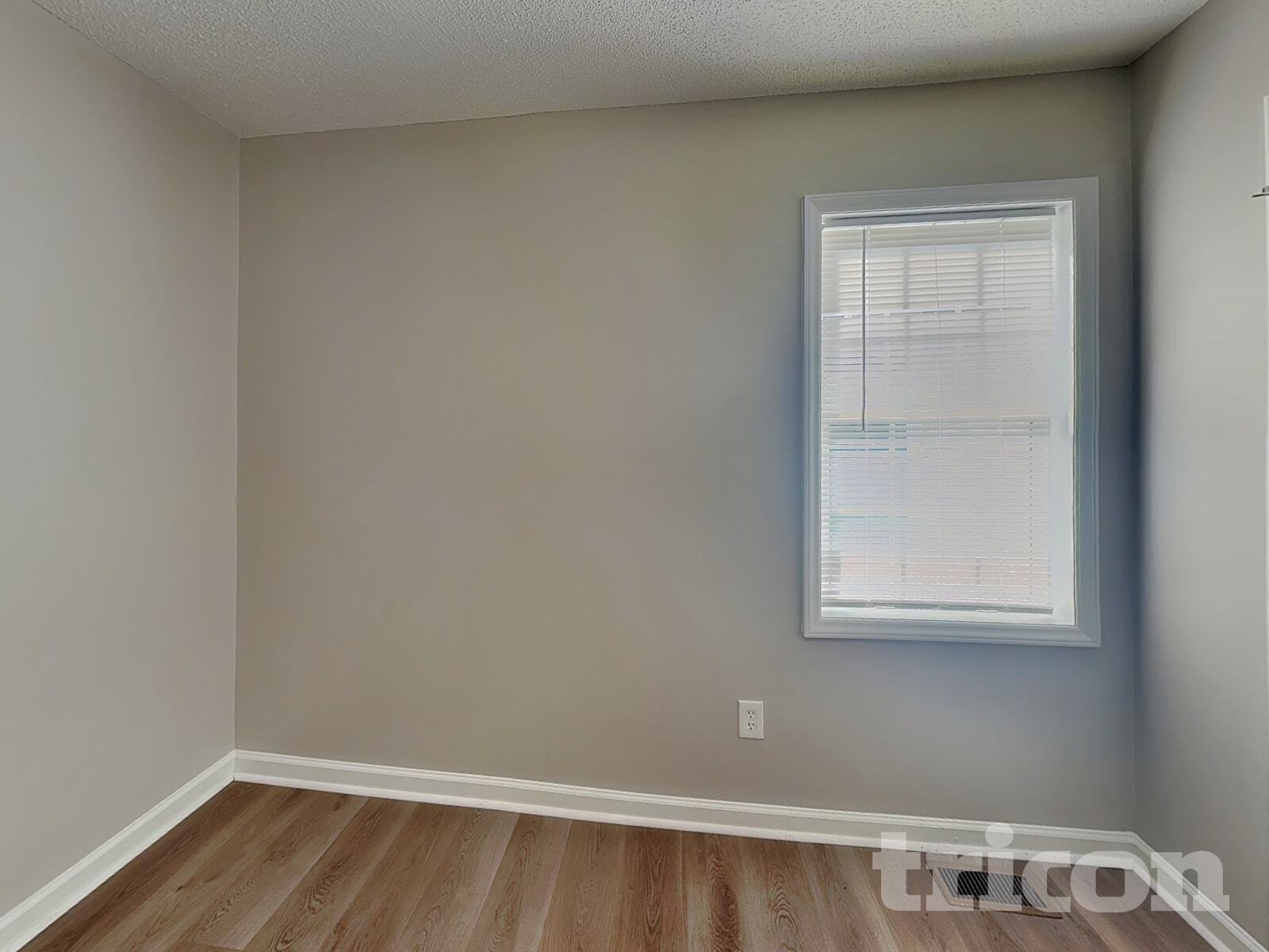 Building Photo - 1203 Delham Rd