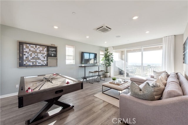 Building Photo - 551 Serrano Summit Dr