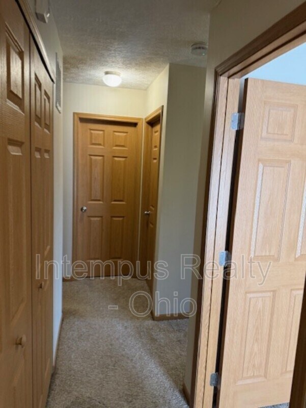 Building Photo - 5625 Renner Rd
