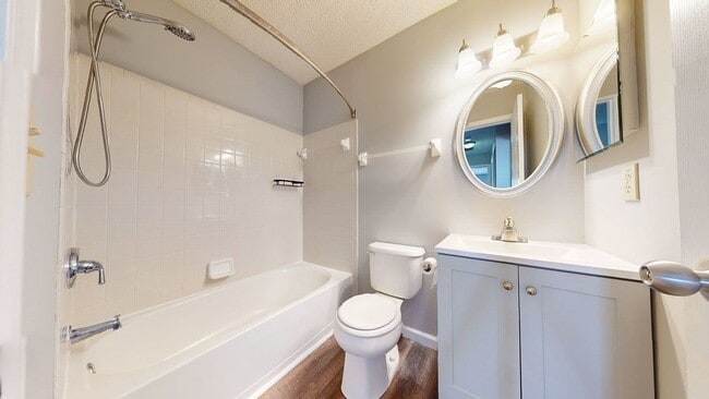 Building Photo - 6671 Warriner Way