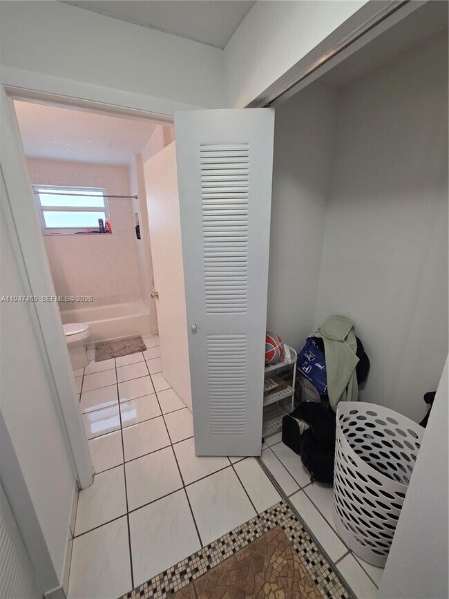 Building Photo - 1612 Jefferson Ave