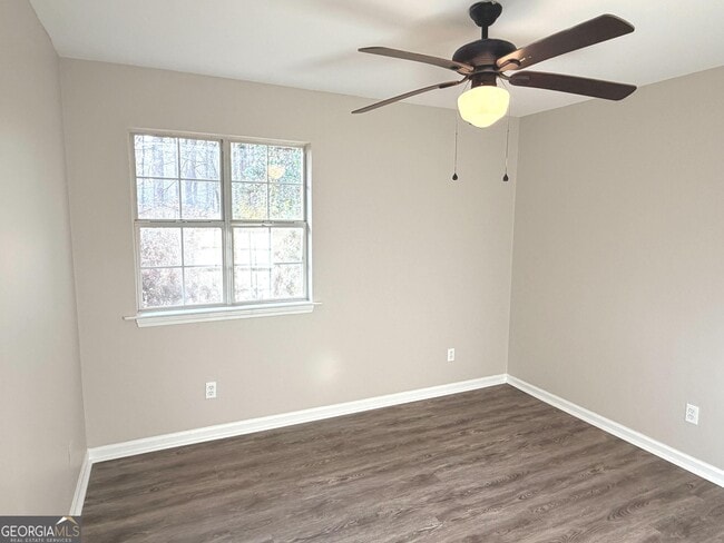 Building Photo - 303 Tamarac Trail