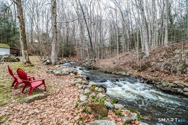 Building Photo - 2 At 75-79 Merryall Rd